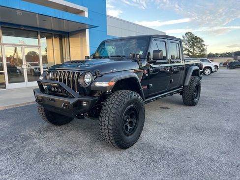 Used 2023 Jeep Gladiator Mojave w/ Trailer Tow Package image 5