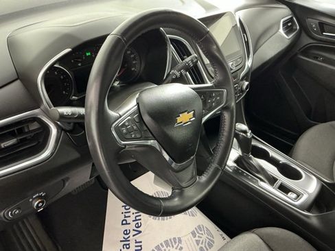 Used 2019 Chevrolet Equinox LT w/ Sun & Navigation Package image 39
