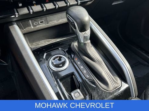Used 2023 Chevrolet Colorado LT w/ LT Convenience Package AWD/4WD image 16
