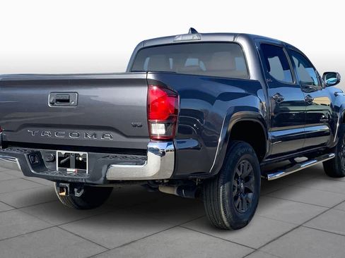 Used 2020 Toyota Tacoma SR5 image 13