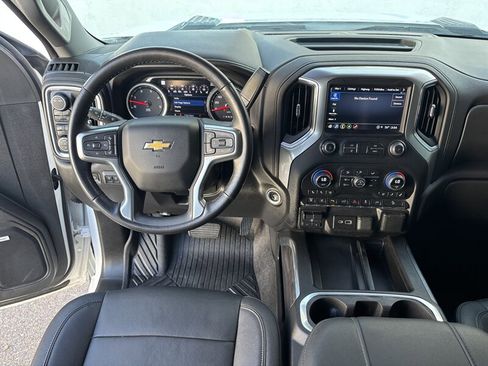 Used 2023 Chevrolet Silverado 2500 LTZ w/ LTZ Premium Package image 23