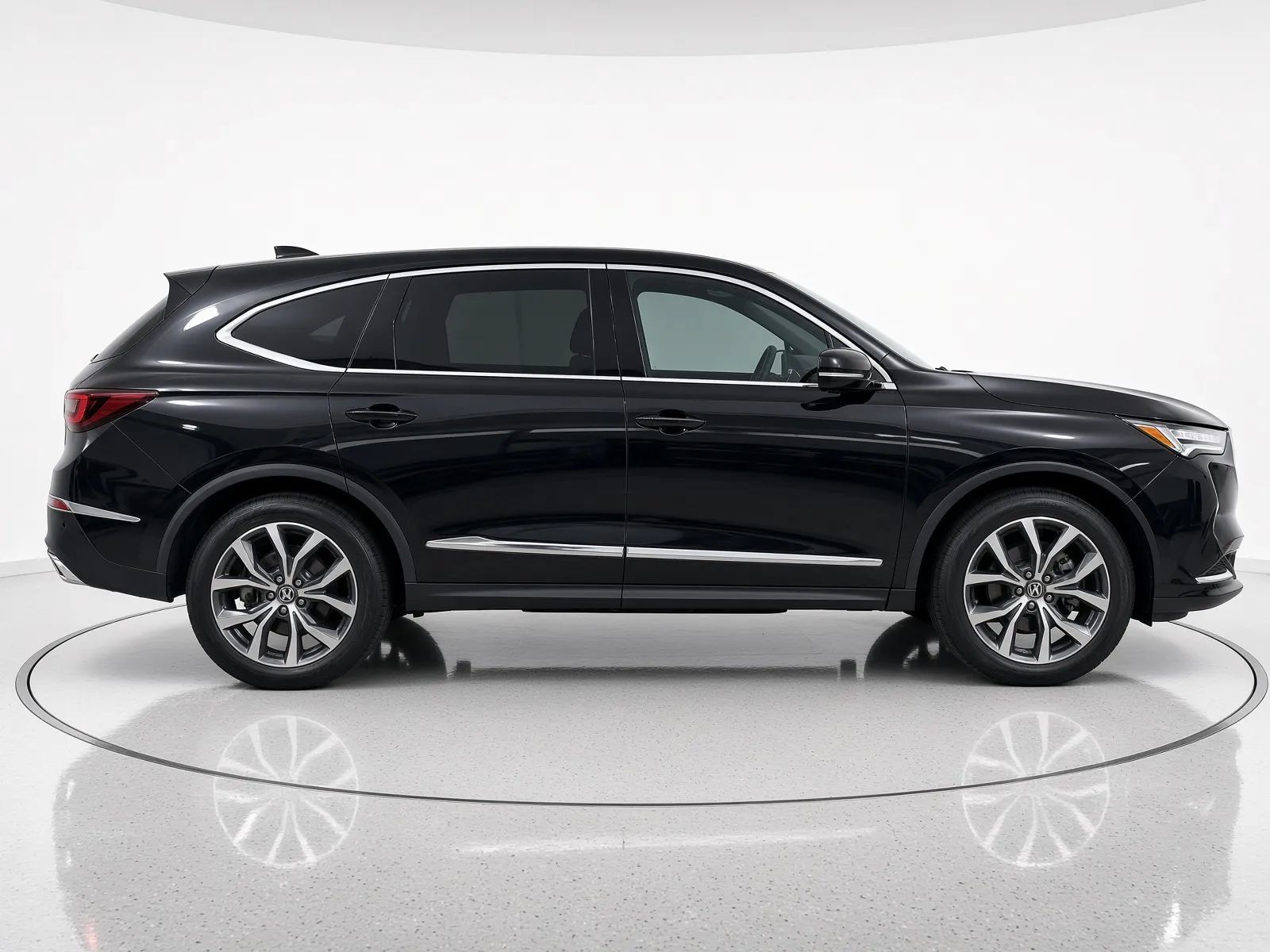 Used 2022 Acura MDX w/ Technology Package AWD/4WD image 3