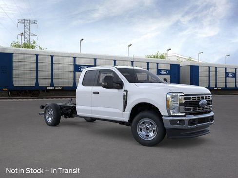 New 2026 Ford F350 XL AWD/4WD image 1