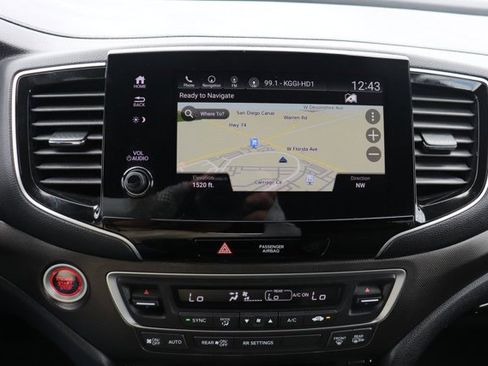 Used 2023 Honda Passport TrailSport image 18