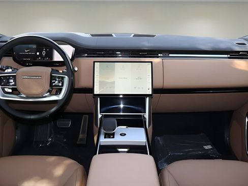 New 2026 Land Rover Range Rover SE AWD/4WD image 13