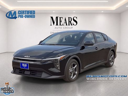 Used 2025 Kia K4 FWD image 1