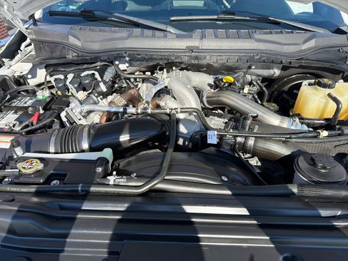 Used 2022 Ford F250 Lariat w/ Lariat Ultimate Package image 22