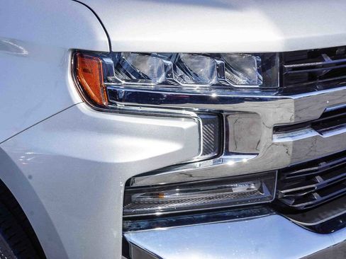 Used 2021 Chevrolet Silverado 1500 LT w/ Convenience Package II image 10