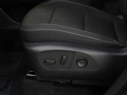 Used 2024 Chevrolet Traverse LT w/ Trailering Package AWD/4WD image 23