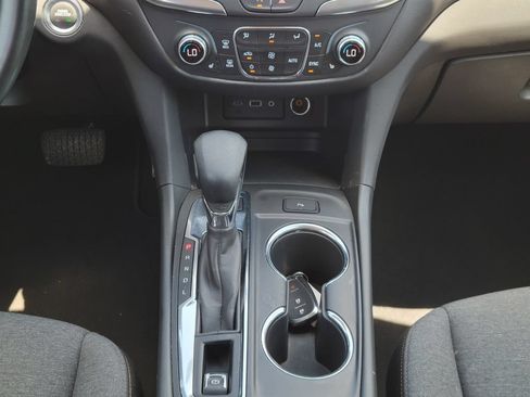 Used 2024 Chevrolet Equinox LT AWD/4WD image 22