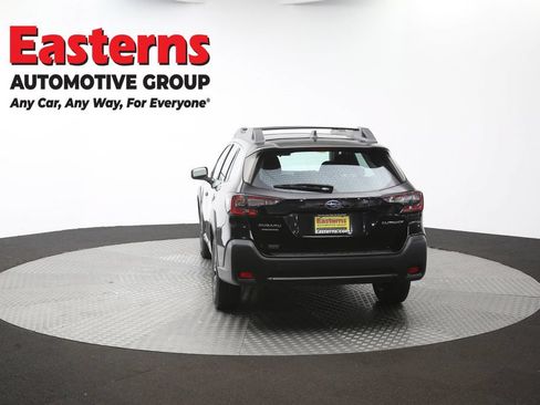 Used 2024 Subaru Outback AWD/4WD image 35