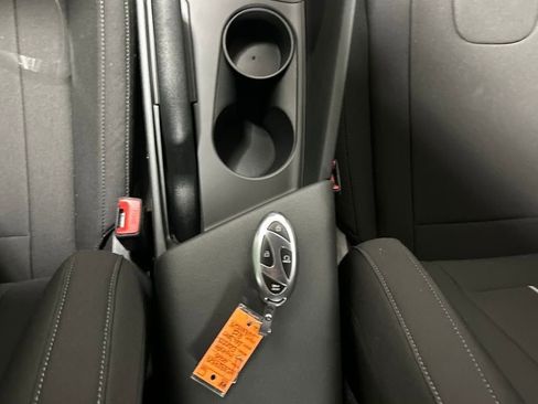 New 2025 Hyundai Elantra Sport image 21