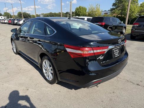 Used 2015 Toyota Avalon XLE Premium FWD image 5