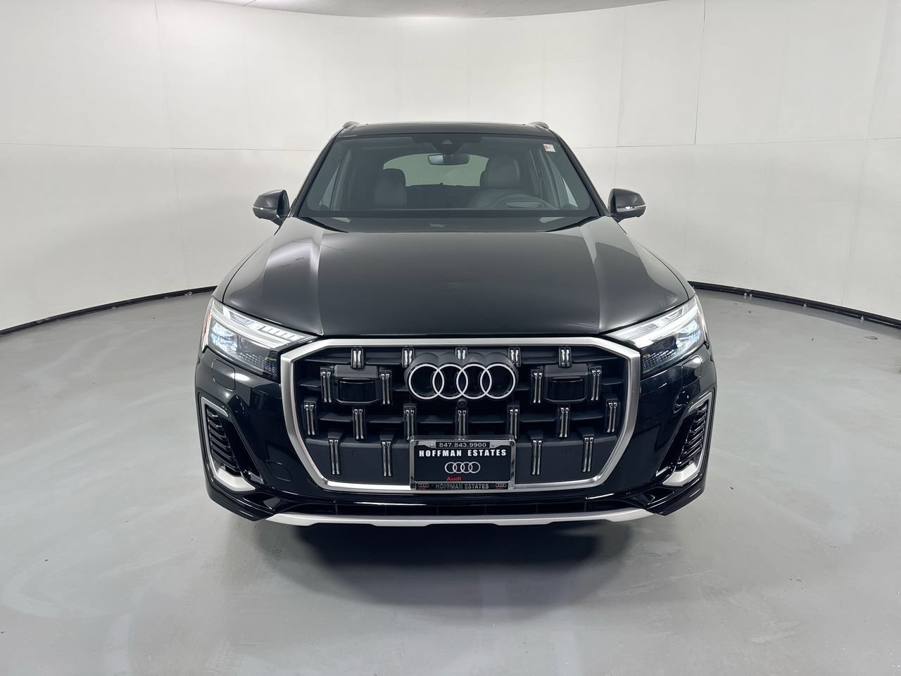 Used 2025 Audi Q7 3.0T Prestige w/ Prestige Package AWD/4WD image 4