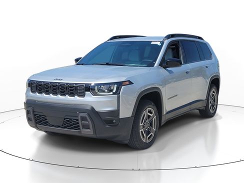 New 2026 Jeep Cherokee Laredo AWD/4WD image 3