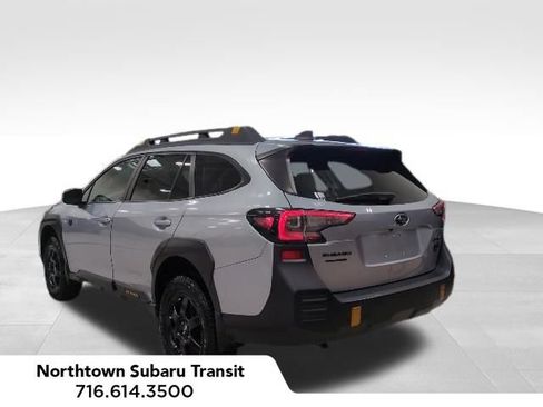 Used 2022 Subaru Outback Wilderness AWD/4WD image 3