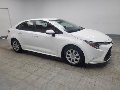 Used 2021 Toyota Corolla LE w/ Carpet Mat Package (TMS) image 11