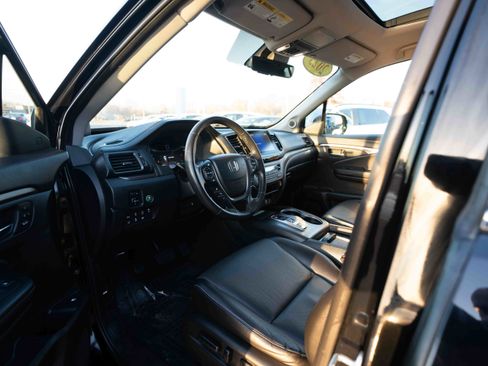 Certified 2023 Honda Ridgeline RTL-E image 8