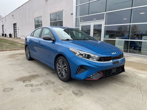 Used 2023 Kia Forte GT-Line w/ GT-Line Technology Package image 1