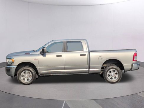 Used 2023 RAM 2500 Big Horn w/ Cold Weather Group AWD/4WD image 2