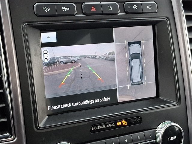 Used 2020 Ford Expedition Max Platinum AWD/4WD image 24