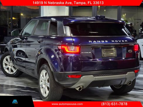 Used 2018 Land Rover Range Rover Evoque SE image 35