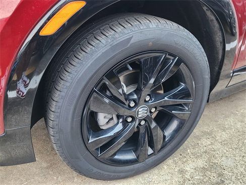 Used 2025 Buick Encore GX Sport Touring w/ Comfort Package image 10