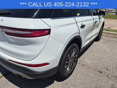 Used 2021 Lincoln Corsair FWD image 13