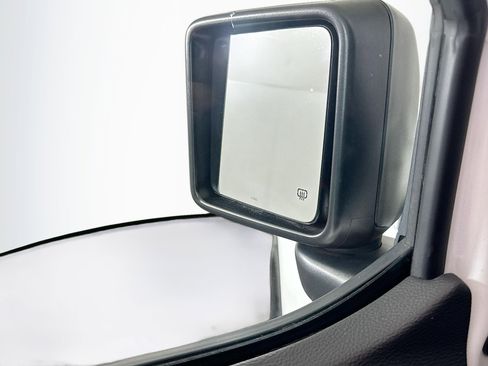 Used 2023 Jeep Wrangler Sahara image 16