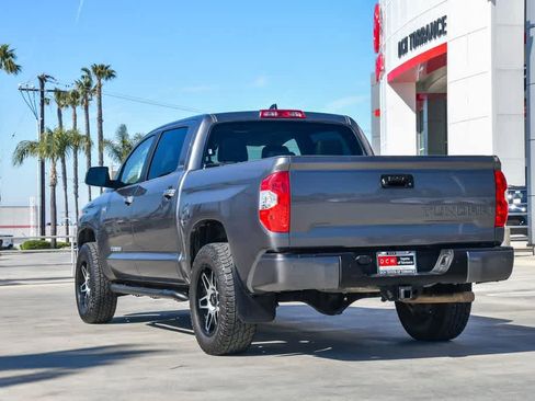 Used 2021 Toyota Tundra Limited w/ Limited Premium Package image 9