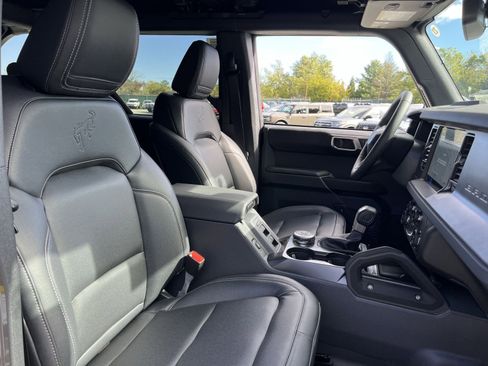 New 2025 Ford Bronco Badlands image 26