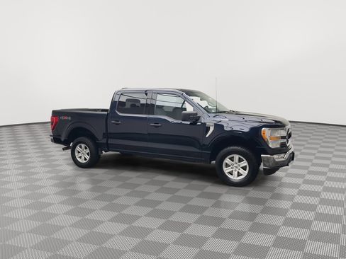 Certified 2022 Ford F150 XLT w/ Equipment Group 301A Mid image 38