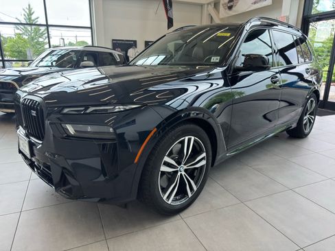 Used 2025 BMW X7 M60i w/ Executive Package AWD/4WD image 2