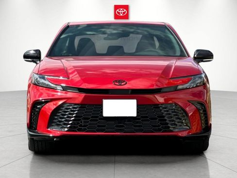 New 2026 Toyota Camry Hybrid image 7