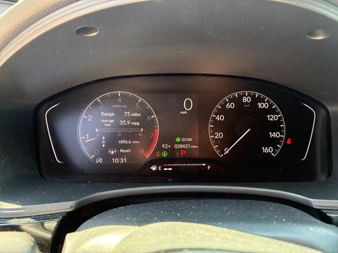Used 2025 Honda Civic Sport image 13