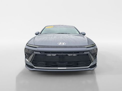 Certified 2024 Hyundai Sonata SEL w/ Convenience Package FWD image 8