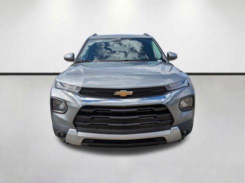 Used 2023 Chevrolet TrailBlazer LT FWD image 3