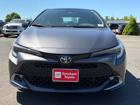 Used 2025 Toyota Corolla XSE FWD image 5
