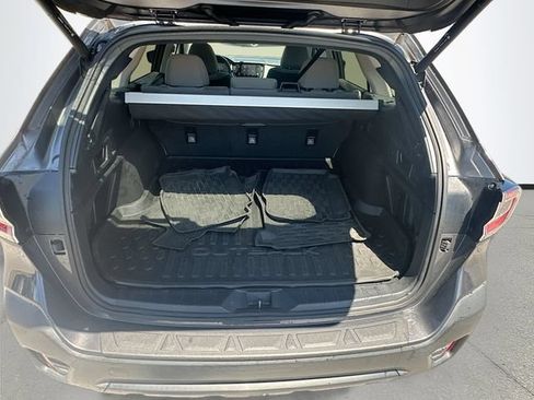 Used 2020 Subaru Outback Premium AWD/4WD image 27