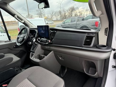 Used 2023 Ford Transit 350 XLT RWD image 21