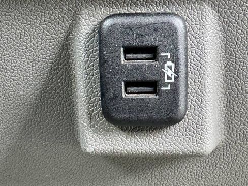 Used 2017 Chevrolet Traverse LS FWD image 25