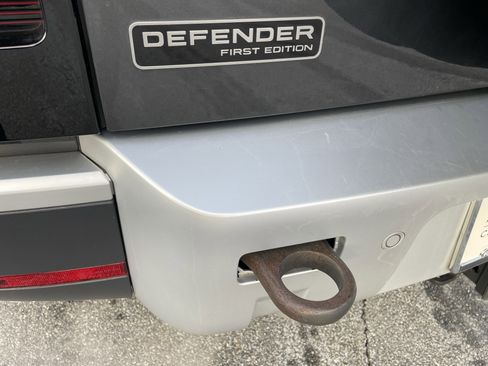 Used 2023 Land Rover Defender 130 First Edition image 36