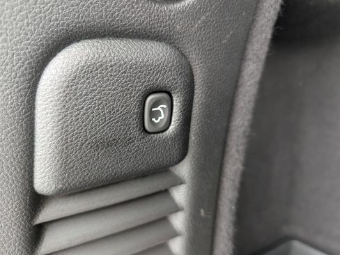 Used 2024 Dodge Durango GT image 15