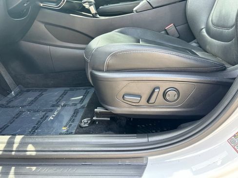 Used 2022 Hyundai Tucson SEL w/ Convenience + Premium Package FWD image 15