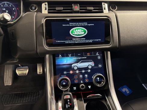 Used 2021 Land Rover Range Rover Sport HSE Silver Edition image 16