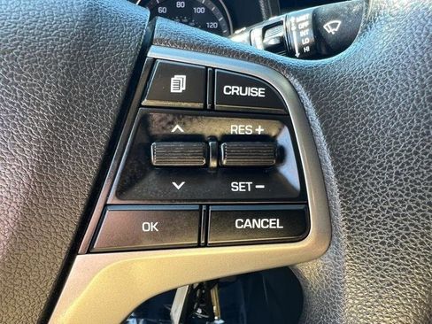 Used 2018 Hyundai Elantra SEL image 19