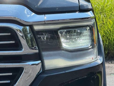 Used 2021 RAM 1500 Laramie AWD/4WD image 5
