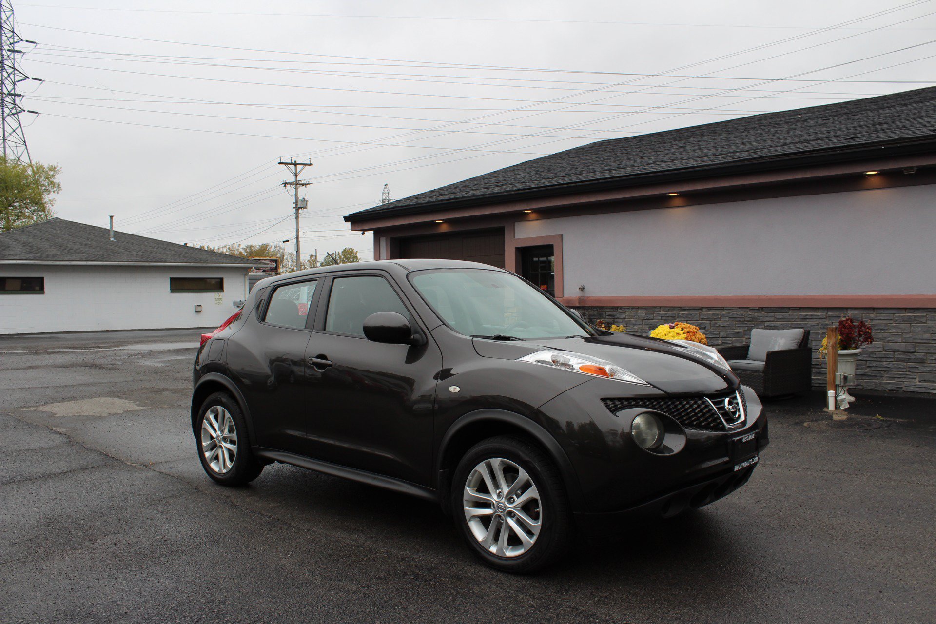 Used 2012 Nissan Juke S AWD/4WD image 2