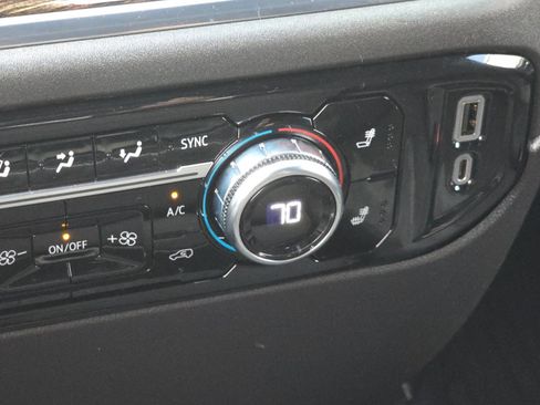 Used 2023 GMC Sierra 1500 Elevation w/ LPO, Elevation Black Package image 28