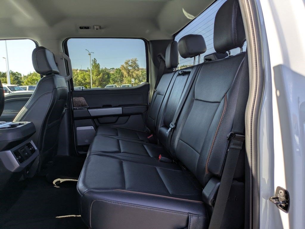 Used 2025 Ford F250 Lariat AWD/4WD image 26